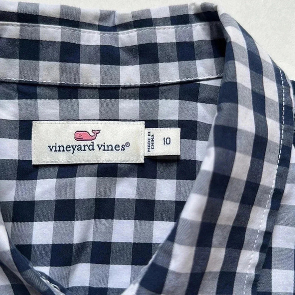 ‘Vineyard Vines’ Women’s Checkered Button Up Shirt! Size 10 - Picture 2 of 5